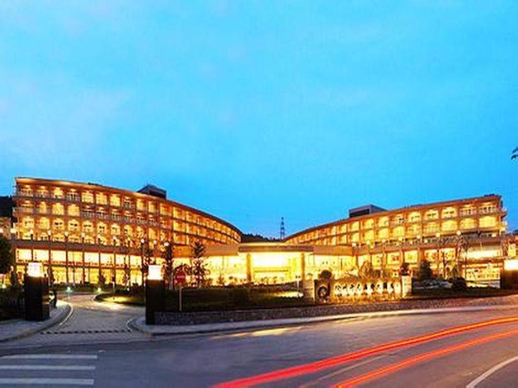 New Century Grand Hotel Xuzhou Exterior foto
