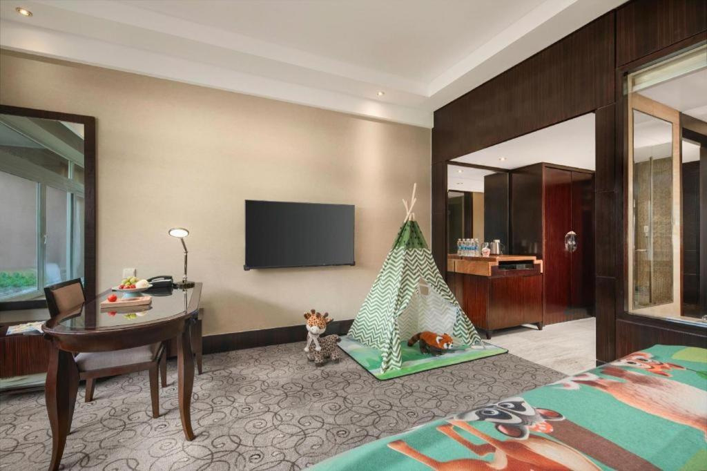 New Century Grand Hotel Xuzhou Exterior foto